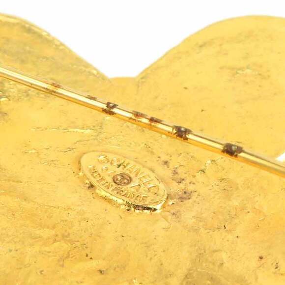 CHANEL Gold Logo Brooch - Picture 10 of 14